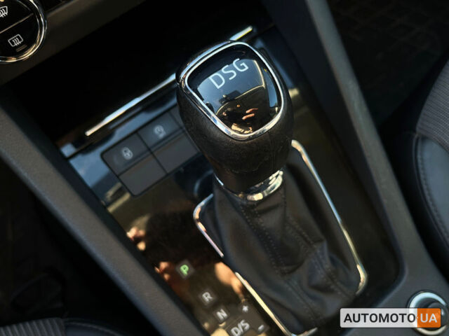 Черный Шкода Octavia A7, объемом двигателя 2 л и пробегом 253 тыс. км за 18500 $, фото 16 на Automoto.ua