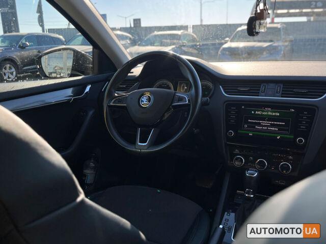 Черный Шкода Octavia A7, объемом двигателя 2 л и пробегом 253 тыс. км за 18500 $, фото 25 на Automoto.ua