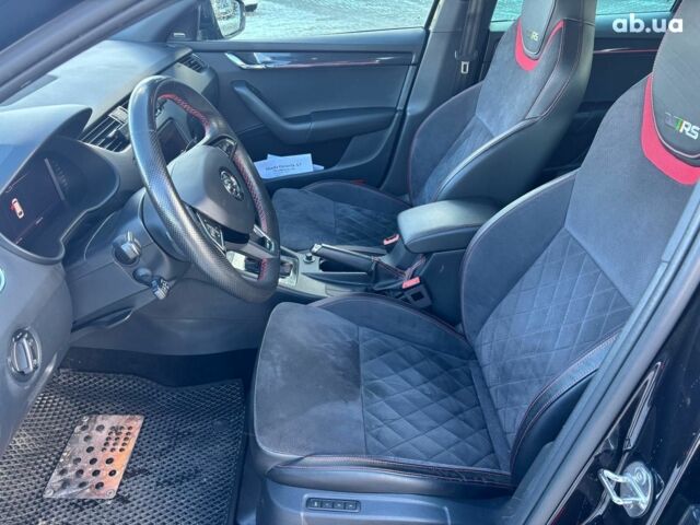 Черный Шкода Octavia A7, объемом двигателя 2 л и пробегом 240 тыс. км за 21990 $, фото 3 на Automoto.ua