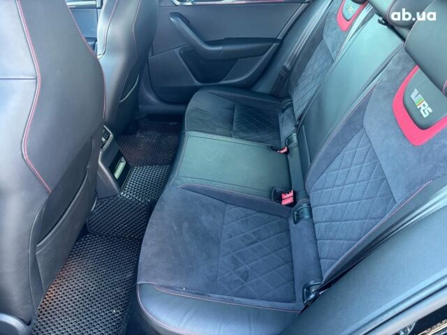 Черный Шкода Octavia A7, объемом двигателя 2 л и пробегом 240 тыс. км за 21990 $, фото 16 на Automoto.ua
