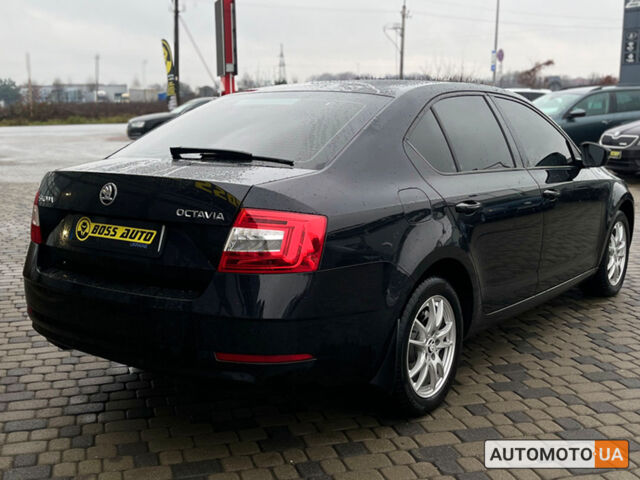 Черный Шкода Octavia A7, объемом двигателя 1.6 л и пробегом 225 тыс. км за 14500 $, фото 6 на Automoto.ua