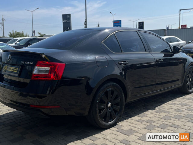 Чорний Шкода Octavia A7, об'ємом двигуна 1.6 л та пробігом 194 тис. км за 13800 $, фото 6 на Automoto.ua