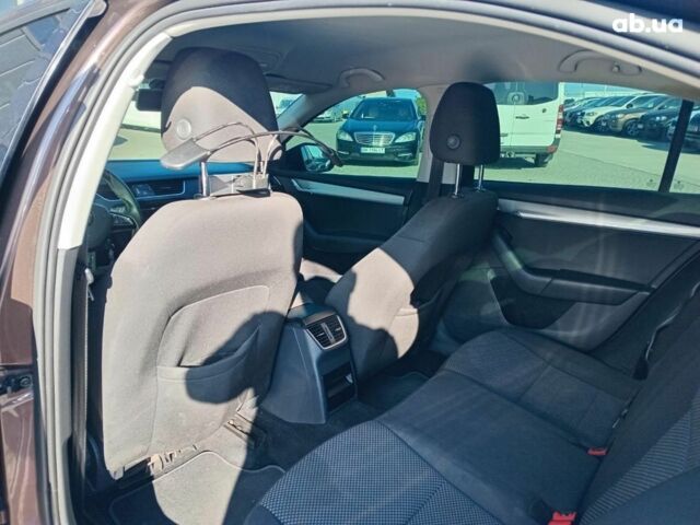 Коричневый Шкода Octavia A7, объемом двигателя 1.8 л и пробегом 385 тыс. км за 11390 $, фото 23 на Automoto.ua