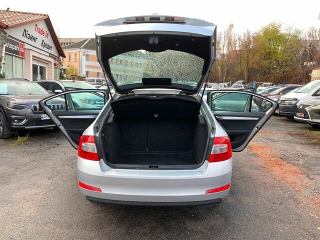 Серый Шкода Octavia A7, объемом двигателя 1.4 л и пробегом 360 тыс. км за 8190 $, фото 16 на Automoto.ua