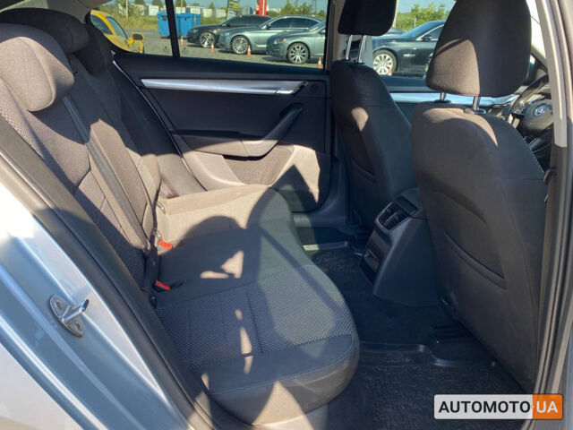 Серый Шкода Octavia A7, объемом двигателя 1.6 л и пробегом 286 тыс. км за 11500 $, фото 20 на Automoto.ua