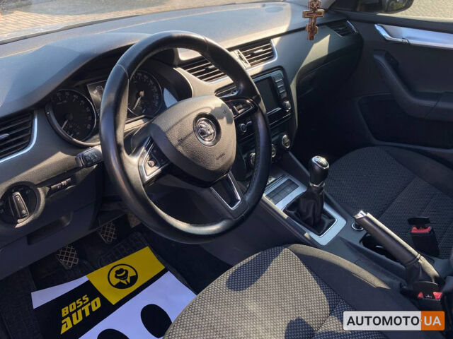 Серый Шкода Octavia A7, объемом двигателя 1.6 л и пробегом 286 тыс. км за 11500 $, фото 10 на Automoto.ua