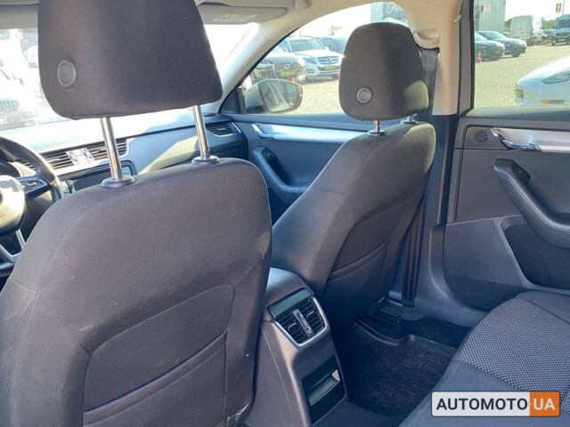 Серый Шкода Octavia A7, объемом двигателя 1.6 л и пробегом 286 тыс. км за 11500 $, фото 18 на Automoto.ua