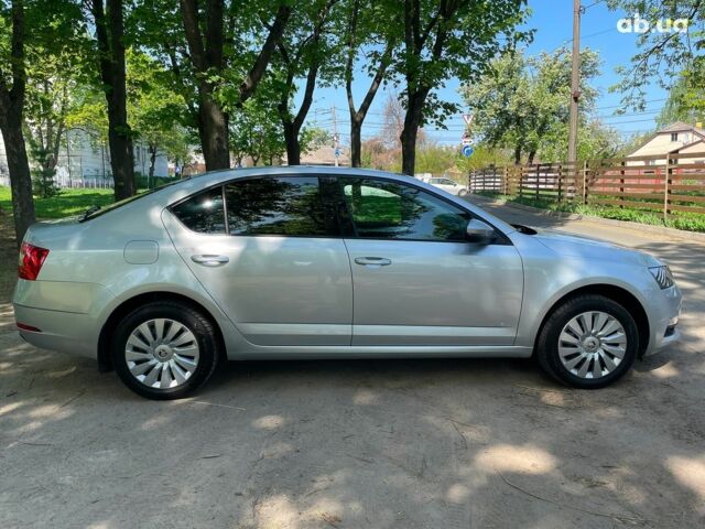 Сірий Шкода Octavia A7, об'ємом двигуна 1.4 л та пробігом 197 тис. км за 11790 $, фото 5 на Automoto.ua