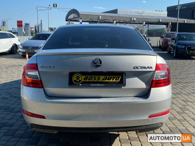 Серый Шкода Octavia A7, объемом двигателя 1.6 л и пробегом 286 тыс. км за 11500 $, фото 3 на Automoto.ua
