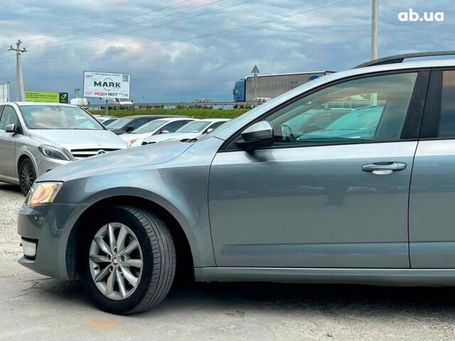 Серый Шкода Octavia A7, объемом двигателя 1.6 л и пробегом 240 тыс. км за 10990 $, фото 2 на Automoto.ua