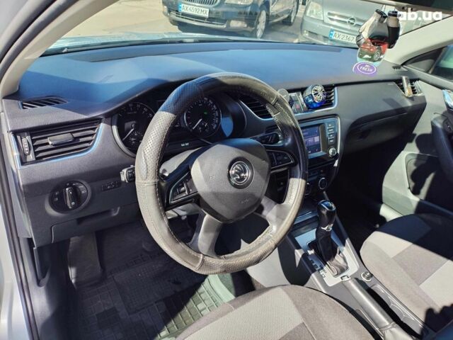 Сірий Шкода Octavia A7, об'ємом двигуна 16 л та пробігом 271 тис. км за 10490 $, фото 17 на Automoto.ua