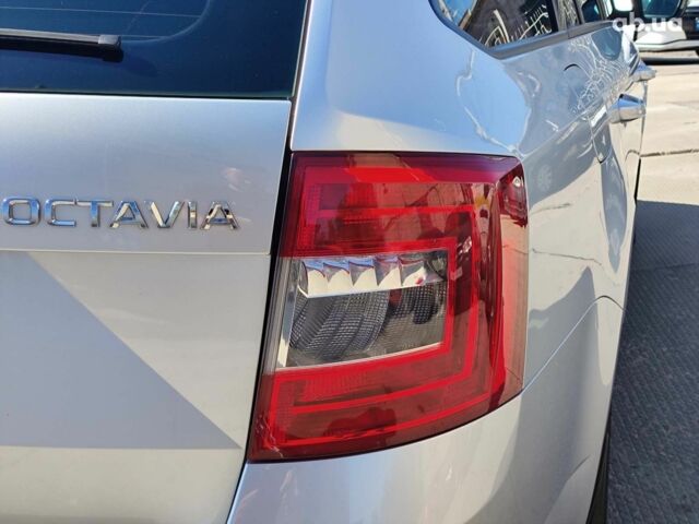 Сірий Шкода Octavia A7, об'ємом двигуна 16 л та пробігом 271 тис. км за 10490 $, фото 6 на Automoto.ua