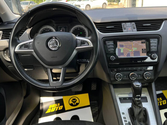 Серый Шкода Octavia A7, объемом двигателя 1.6 л и пробегом 268 тыс. км за 12600 $, фото 17 на Automoto.ua