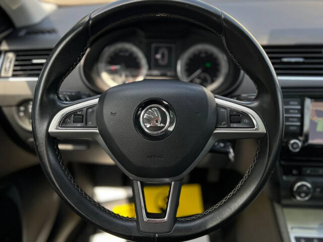 Серый Шкода Octavia A7, объемом двигателя 1.6 л и пробегом 268 тыс. км за 12600 $, фото 18 на Automoto.ua