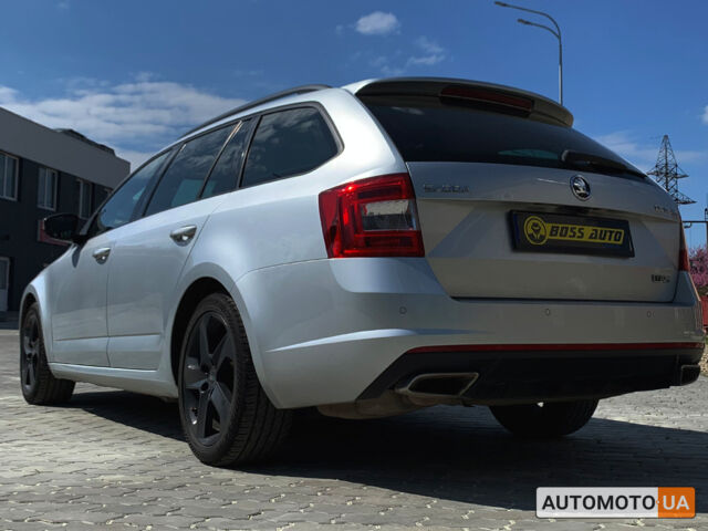 Серый Шкода Octavia A7, объемом двигателя 2 л и пробегом 168 тыс. км за 17000 $, фото 4 на Automoto.ua