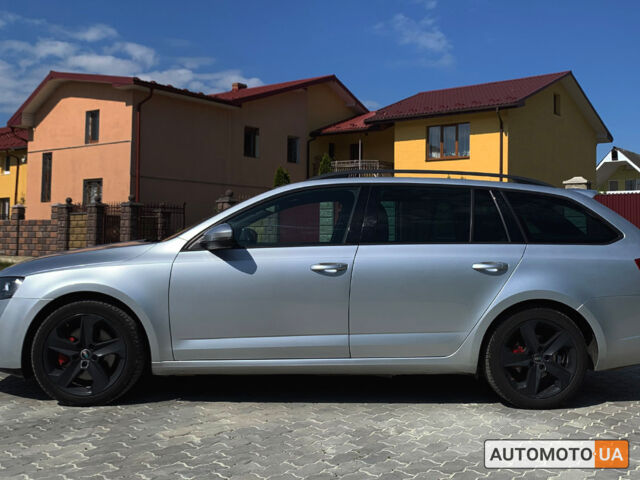 Серый Шкода Octavia A7, объемом двигателя 2 л и пробегом 168 тыс. км за 17000 $, фото 5 на Automoto.ua