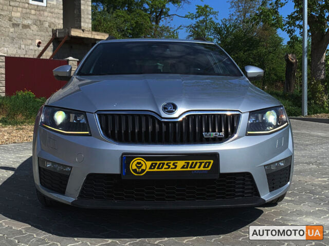 Серый Шкода Octavia A7, объемом двигателя 2 л и пробегом 168 тыс. км за 17000 $, фото 7 на Automoto.ua