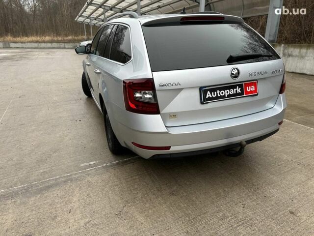 Серый Шкода Octavia A7, объемом двигателя 2 л и пробегом 245 тыс. км за 16990 $, фото 9 на Automoto.ua