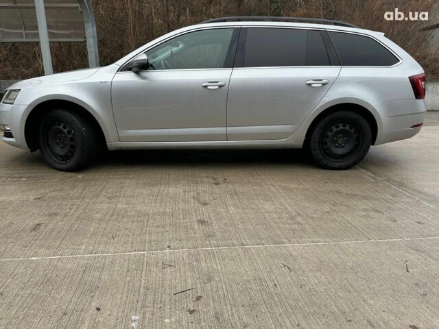 Серый Шкода Octavia A7, объемом двигателя 2 л и пробегом 245 тыс. км за 16990 $, фото 10 на Automoto.ua