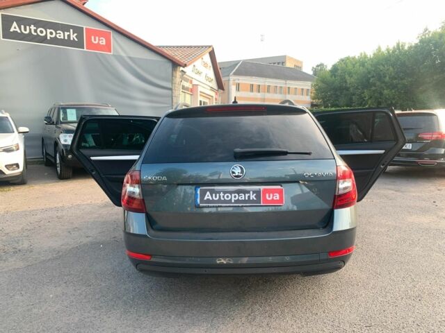 Сірий Шкода Octavia A7, об'ємом двигуна 1.6 л та пробігом 344 тис. км за 14890 $, фото 34 на Automoto.ua
