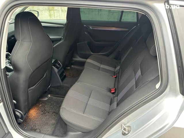 Серый Шкода Octavia A7, объемом двигателя 2 л и пробегом 245 тыс. км за 16990 $, фото 14 на Automoto.ua