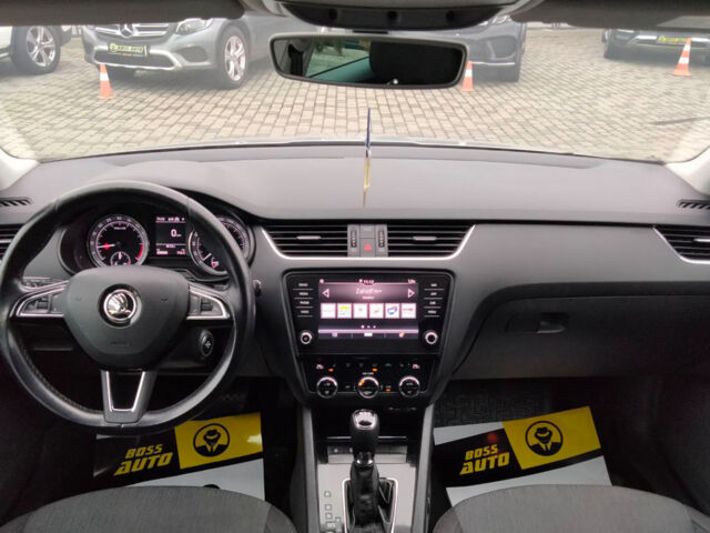 Сірий Шкода Octavia A7, об'ємом двигуна 2 л та пробігом 258 тис. км за 15300 $, фото 12 на Automoto.ua