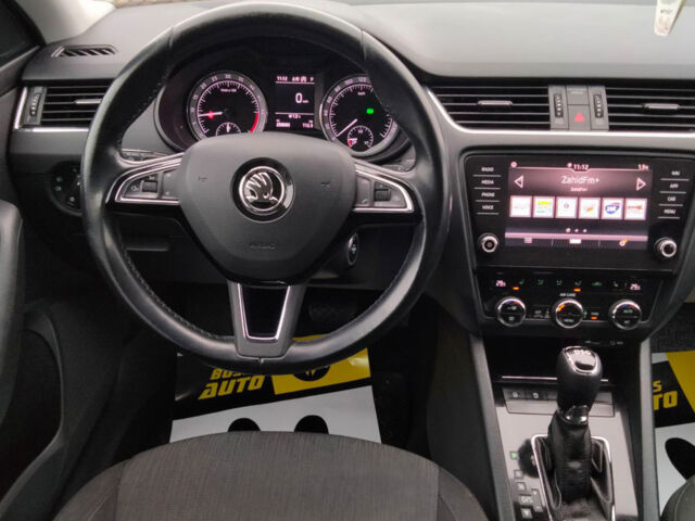 Сірий Шкода Octavia A7, об'ємом двигуна 2 л та пробігом 258 тис. км за 15300 $, фото 13 на Automoto.ua