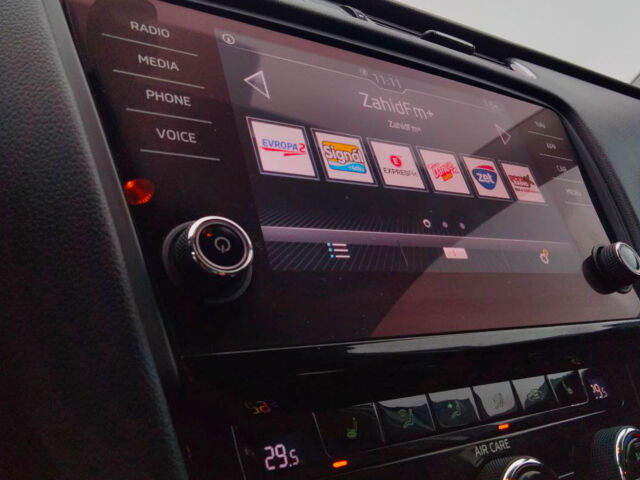 Сірий Шкода Octavia A7, об'ємом двигуна 2 л та пробігом 258 тис. км за 15300 $, фото 16 на Automoto.ua