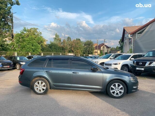 Сірий Шкода Octavia A7, об'ємом двигуна 1.6 л та пробігом 344 тис. км за 14890 $, фото 2 на Automoto.ua