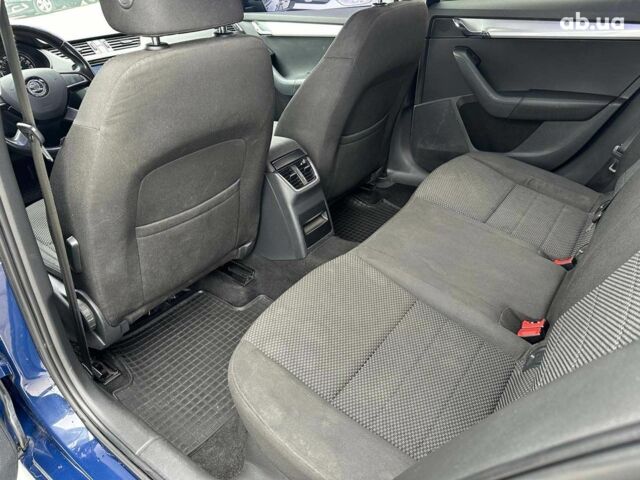 Синий Шкода Octavia A7, объемом двигателя 16 л и пробегом 247 тыс. км за 9990 $, фото 9 на Automoto.ua