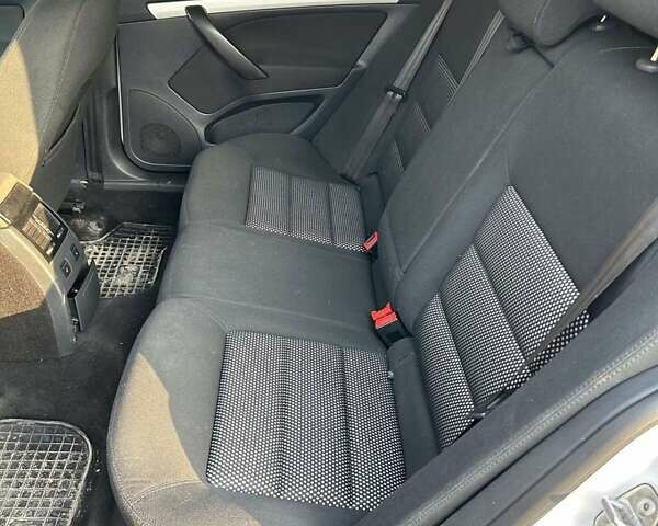 Білий Шкода Octavia Scout, об'ємом двигуна 2 л та пробігом 330 тис. км за 6700 $, фото 5 на Automoto.ua