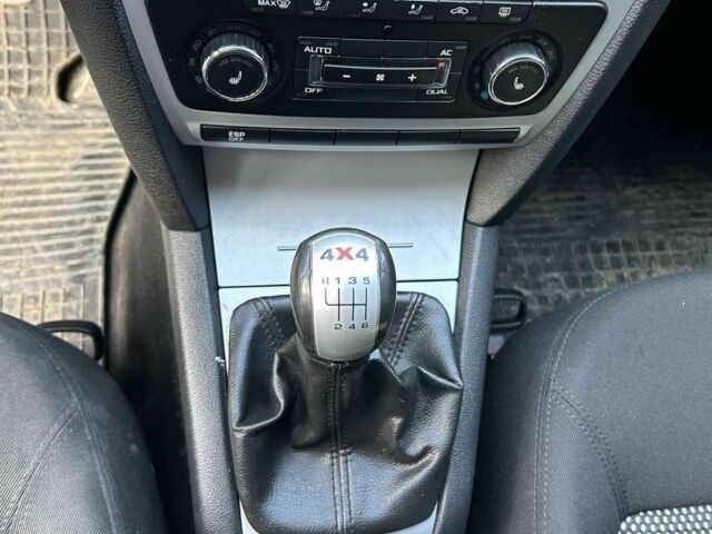 Білий Шкода Octavia Scout, об'ємом двигуна 2 л та пробігом 330 тис. км за 6700 $, фото 12 на Automoto.ua