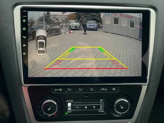 Белый Шкода Октавия Скаут, объемом двигателя 2 л и пробегом 283 тыс. км за 11600 $, фото 11 на Automoto.ua