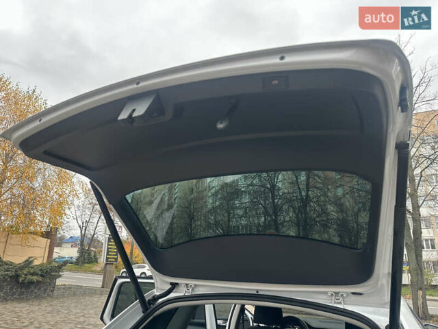 Білий Шкода Octavia Scout, об'ємом двигуна 2 л та пробігом 203 тис. км за 14995 $, фото 81 на Automoto.ua