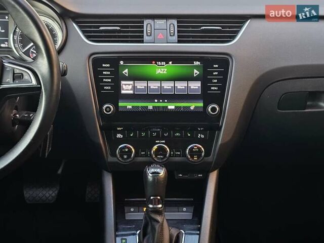 Белый Шкода Октавия Скаут, объемом двигателя 1.97 л и пробегом 185 тыс. км за 19999 $, фото 36 на Automoto.ua