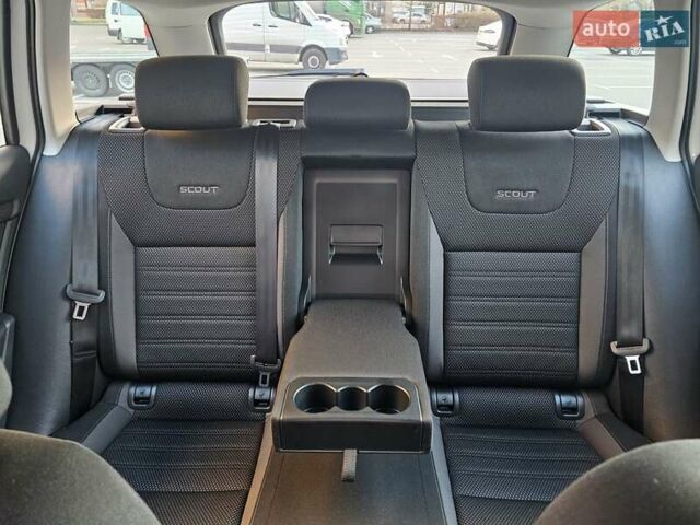 Белый Шкода Октавия Скаут, объемом двигателя 1.97 л и пробегом 185 тыс. км за 19999 $, фото 55 на Automoto.ua