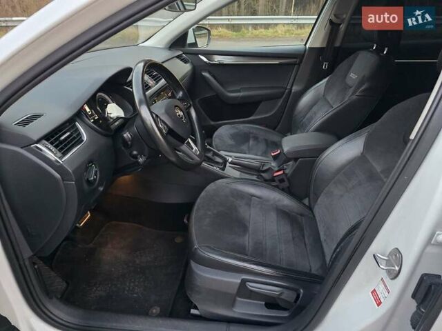Белый Шкода Октавия Скаут, объемом двигателя 2 л и пробегом 230 тыс. км за 19499 $, фото 28 на Automoto.ua