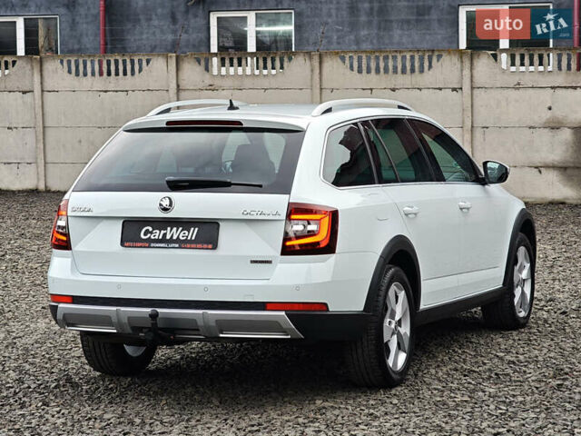 Білий Шкода Octavia Scout, об'ємом двигуна 2 л та пробігом 199 тис. км за 19200 $, фото 6 на Automoto.ua
