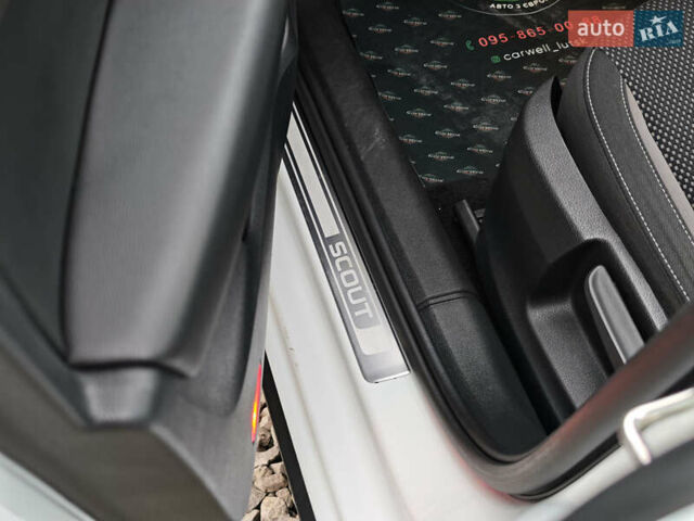 Білий Шкода Octavia Scout, об'ємом двигуна 2 л та пробігом 199 тис. км за 19200 $, фото 18 на Automoto.ua