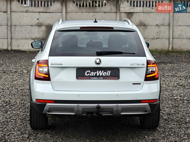 Білий Шкода Octavia Scout, об'ємом двигуна 2 л та пробігом 199 тис. км за 19200 $, фото 5 на Automoto.ua