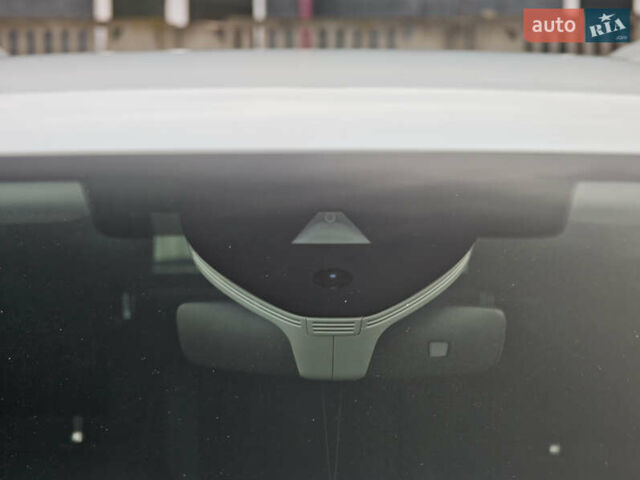Білий Шкода Octavia Scout, об'ємом двигуна 2 л та пробігом 199 тис. км за 19200 $, фото 8 на Automoto.ua