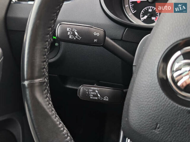 Білий Шкода Octavia Scout, об'ємом двигуна 2 л та пробігом 199 тис. км за 19200 $, фото 25 на Automoto.ua