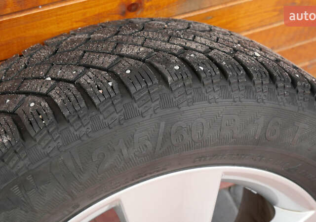 Білий Шкода Octavia Scout, об'ємом двигуна 2 л та пробігом 194 тис. км за 21400 $, фото 21 на Automoto.ua