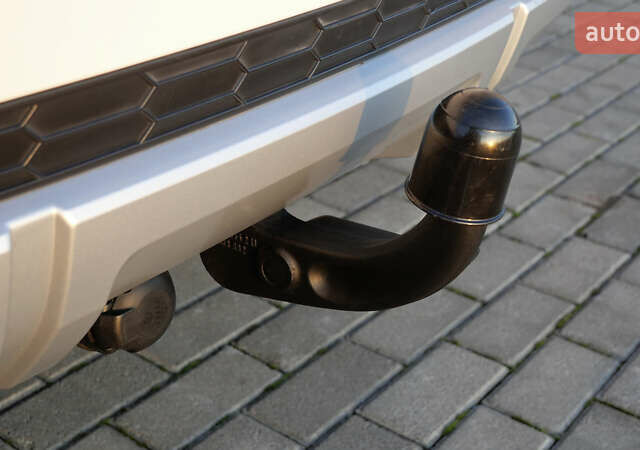 Білий Шкода Octavia Scout, об'ємом двигуна 2 л та пробігом 194 тис. км за 21400 $, фото 18 на Automoto.ua