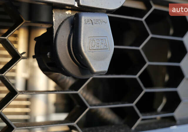 Білий Шкода Octavia Scout, об'ємом двигуна 2 л та пробігом 194 тис. км за 21400 $, фото 7 на Automoto.ua