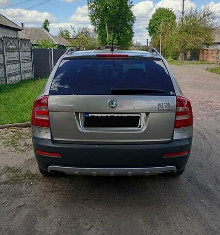 Бежевий Шкода Octavia Scout, об'ємом двигуна 2 л та пробігом 236 тис. км за 6999 $, фото 1 на Automoto.ua