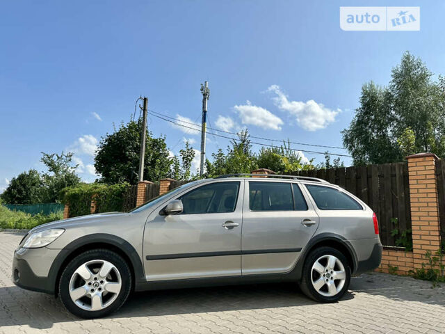 Бежевий Шкода Octavia Scout, об'ємом двигуна 1.8 л та пробігом 207 тис. км за 9800 $, фото 8 на Automoto.ua