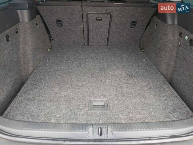 Бежевый Шкода Октавия Скаут, объемом двигателя 1.97 л и пробегом 220 тыс. км за 9600 $, фото 9 на Automoto.ua