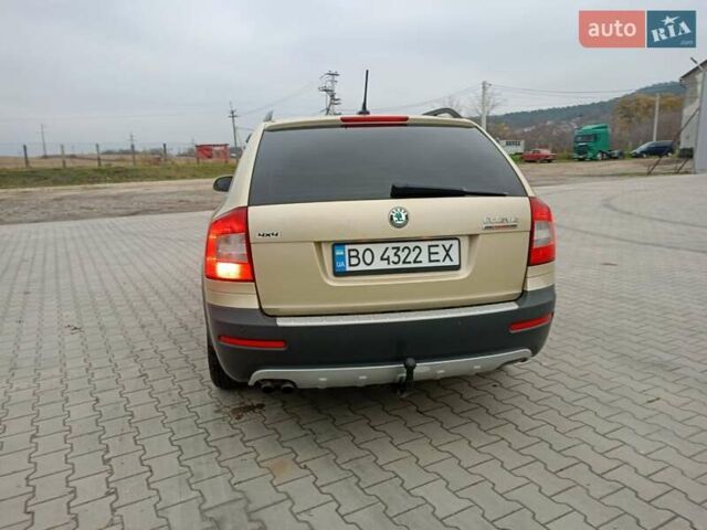 Бежевый Шкода Октавия Скаут, объемом двигателя 1.97 л и пробегом 220 тыс. км за 9600 $, фото 24 на Automoto.ua