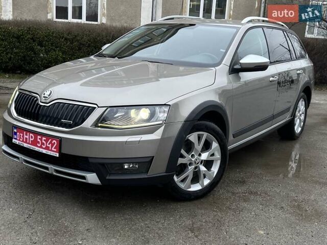 Бежевый Шкода Октавия Скаут, объемом двигателя 2 л и пробегом 199 тыс. км за 14900 $, фото 23 на Automoto.ua